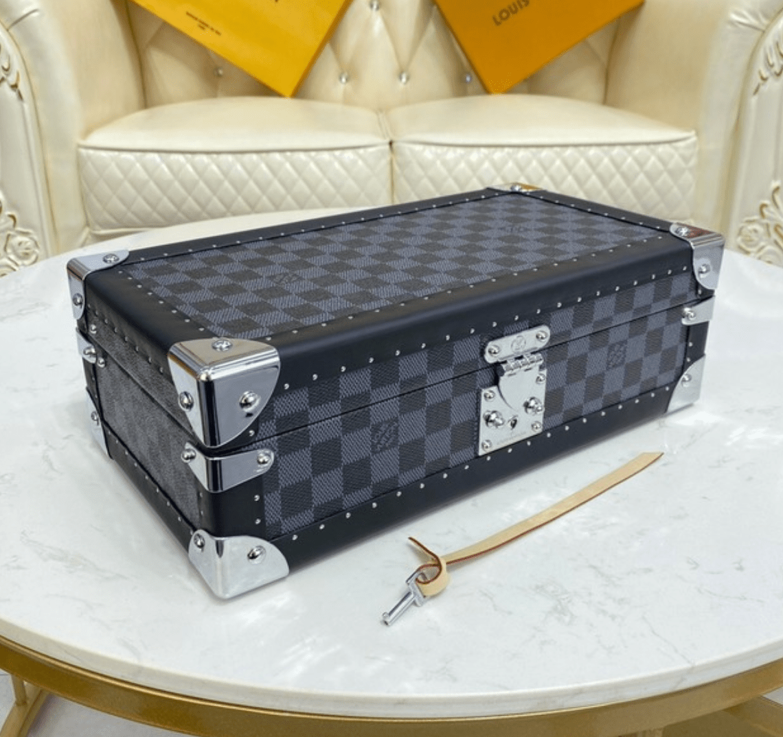 Big Replica Louis Vuitton 8 Watch Box Clone